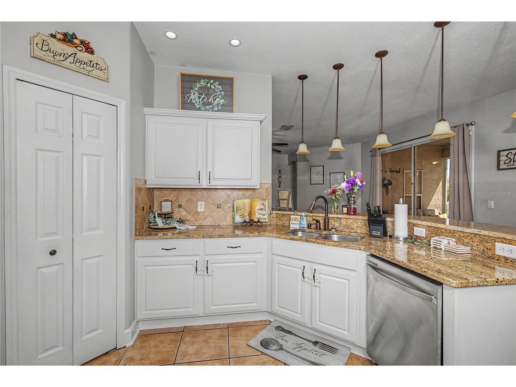 2415 NE 29th Terrace Ocala FL 34470 OM724977 image16