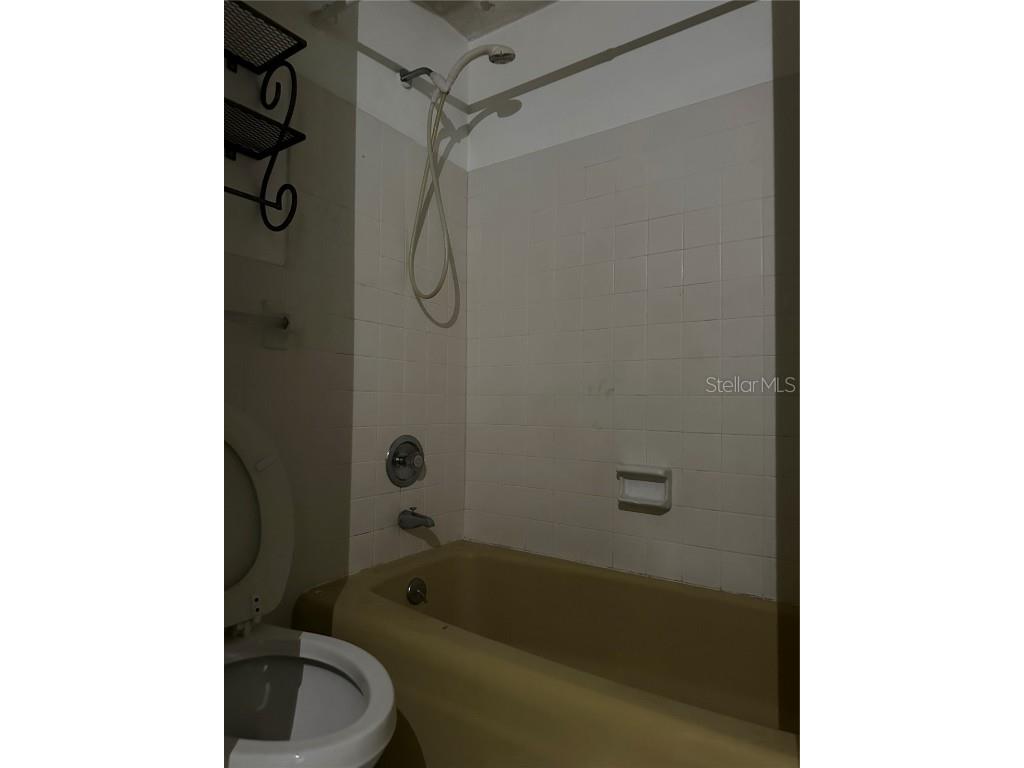 2415 NE 7th Street #2 Ocala FL 34470 OM707247 image14