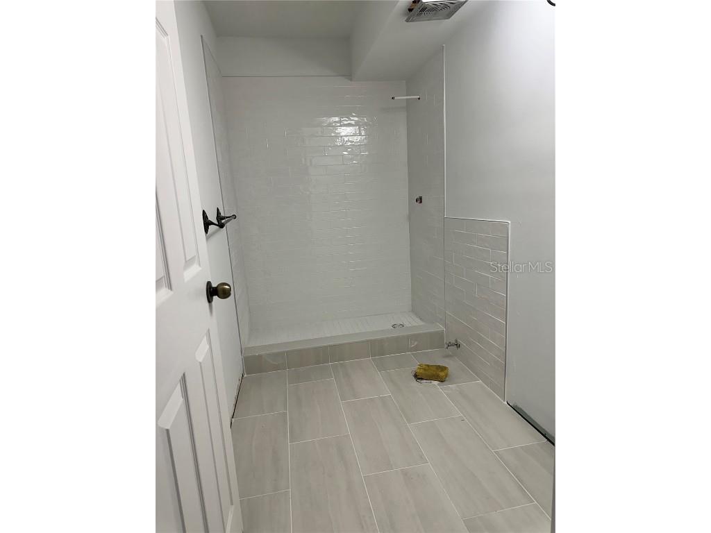 2415 NE 7th Street #2 Ocala FL 34470 OM707247 image22