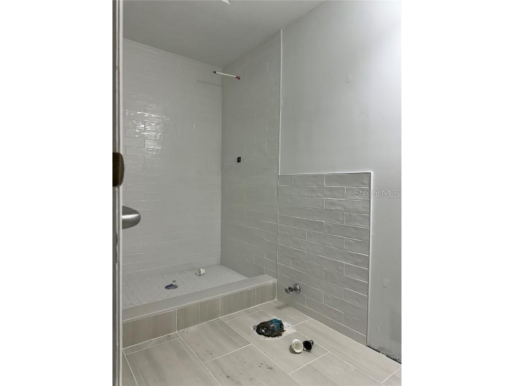 2415 NE 7th Street #2 Ocala FL 34470 OM707247 image25