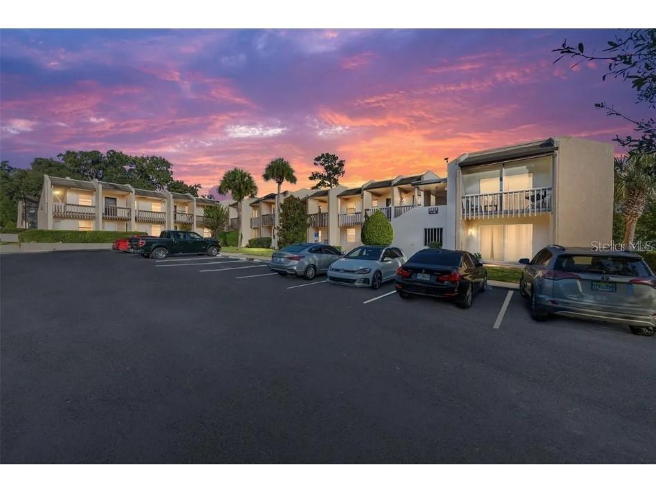 2415 NE 7th Street #8 Ocala FL 34470 OM712359 image1