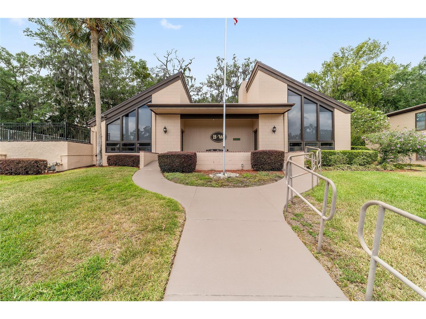 2415 NE 7th Street #8 Ocala FL 34470 OM724487 image29