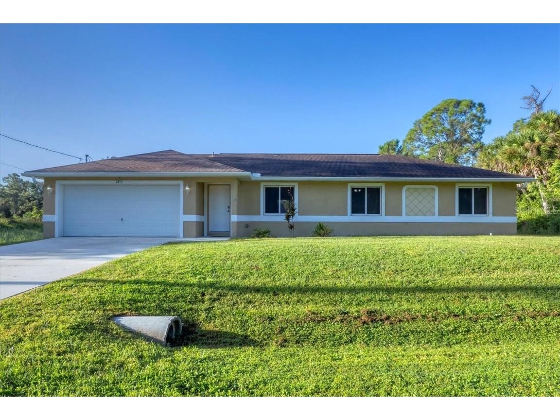 2415 Nowatney Avenue North Port FL 34286 D6144186 image1