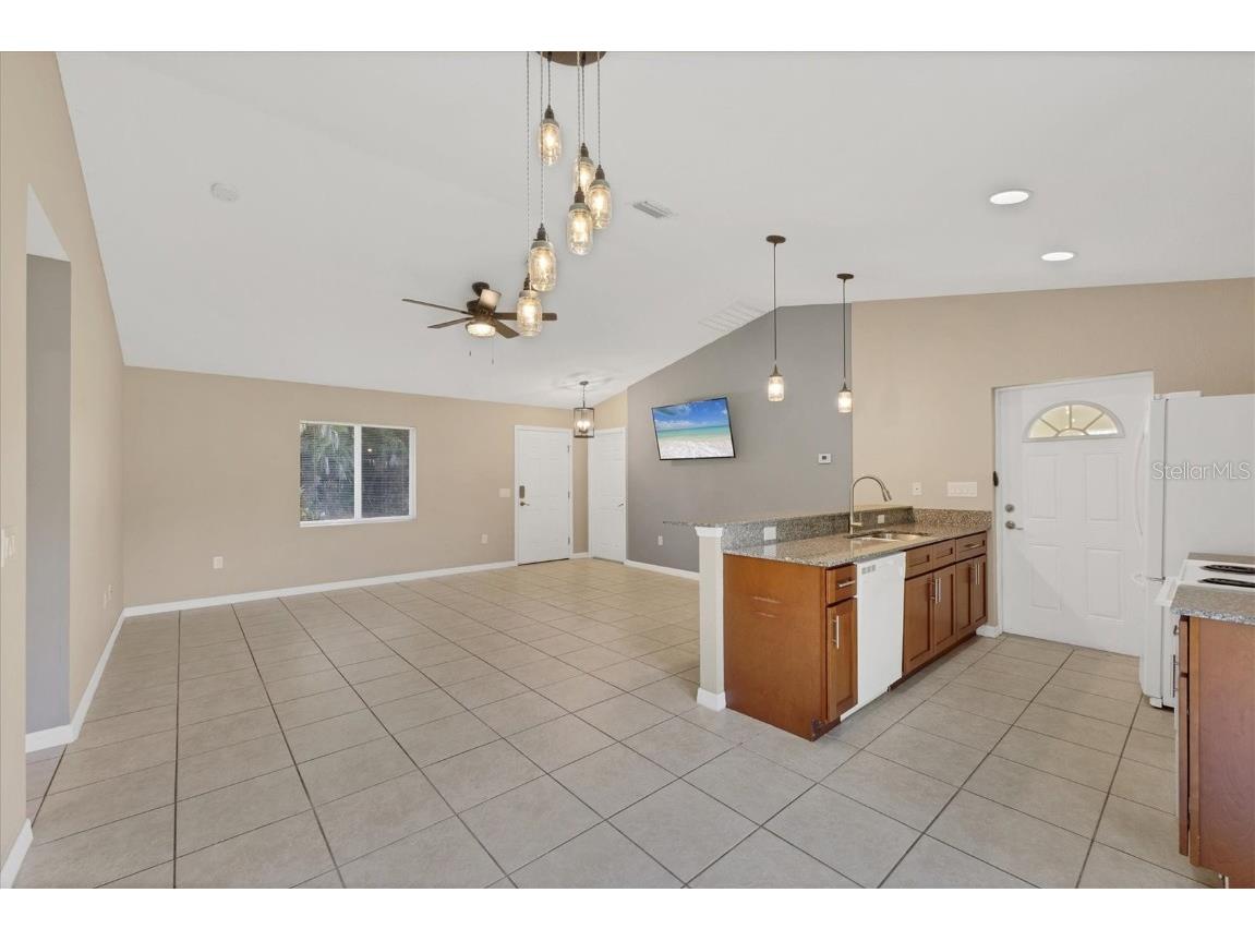 2415 Nowatney Avenue North Port FL 34286 D6144186 image12