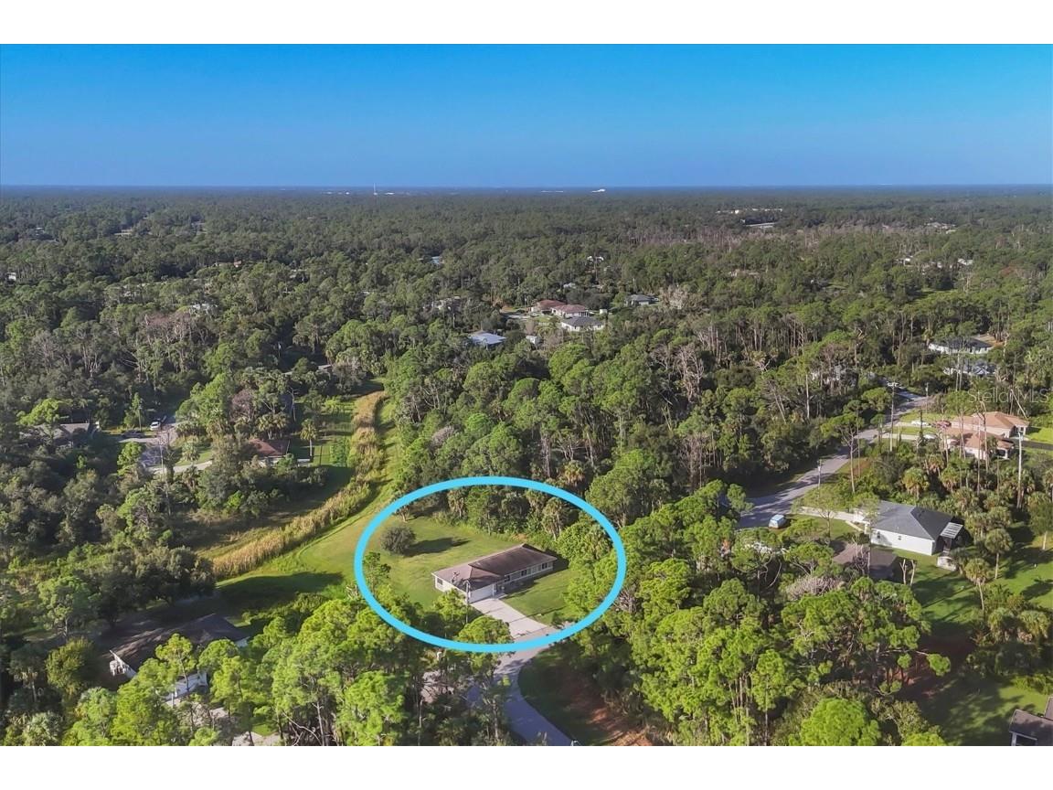 2415 Nowatney Avenue North Port FL 34286 D6144186 image2