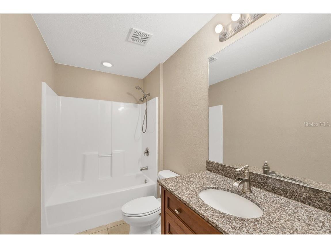 2415 Nowatney Avenue North Port FL 34286 D6144186 image20