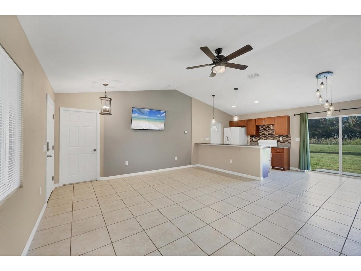 2415 Nowatney Avenue North Port FL 34286 D6144186 image6