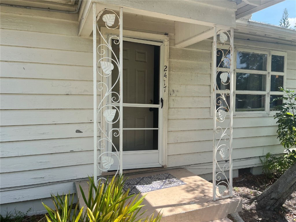 2415 Pelican Drive Sarasota FL 34237 A4650716 image20