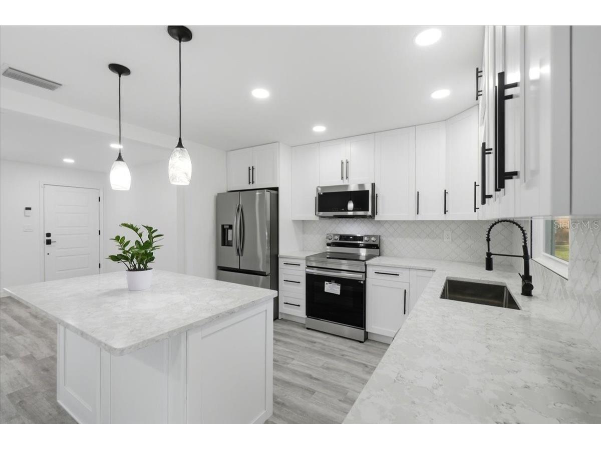 2415 Sutton Road Lakeland FL 33810 S5142486 image10