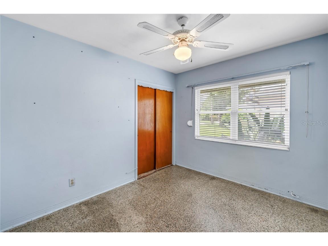 2415 York Street N Saint Petersburg FL 33710 TB8396772 image21