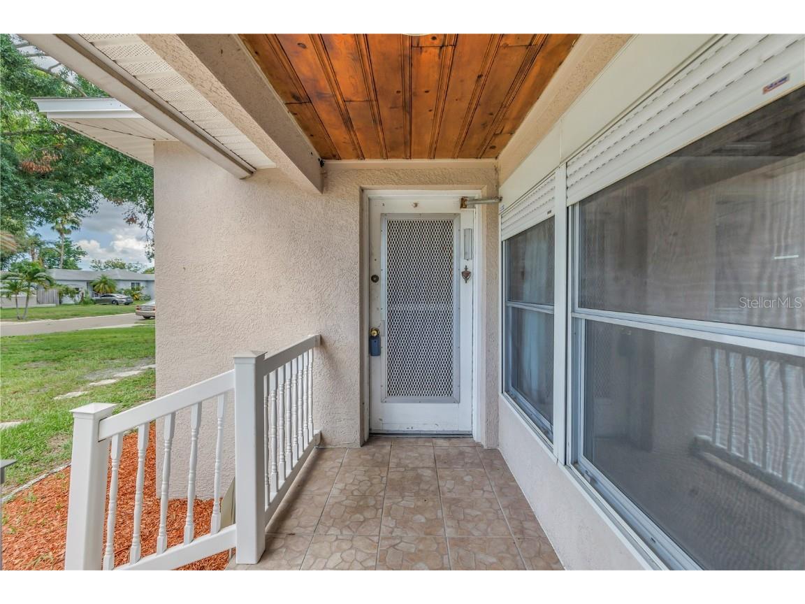 2415 York Street N Saint Petersburg FL 33710 TB8396772 image7