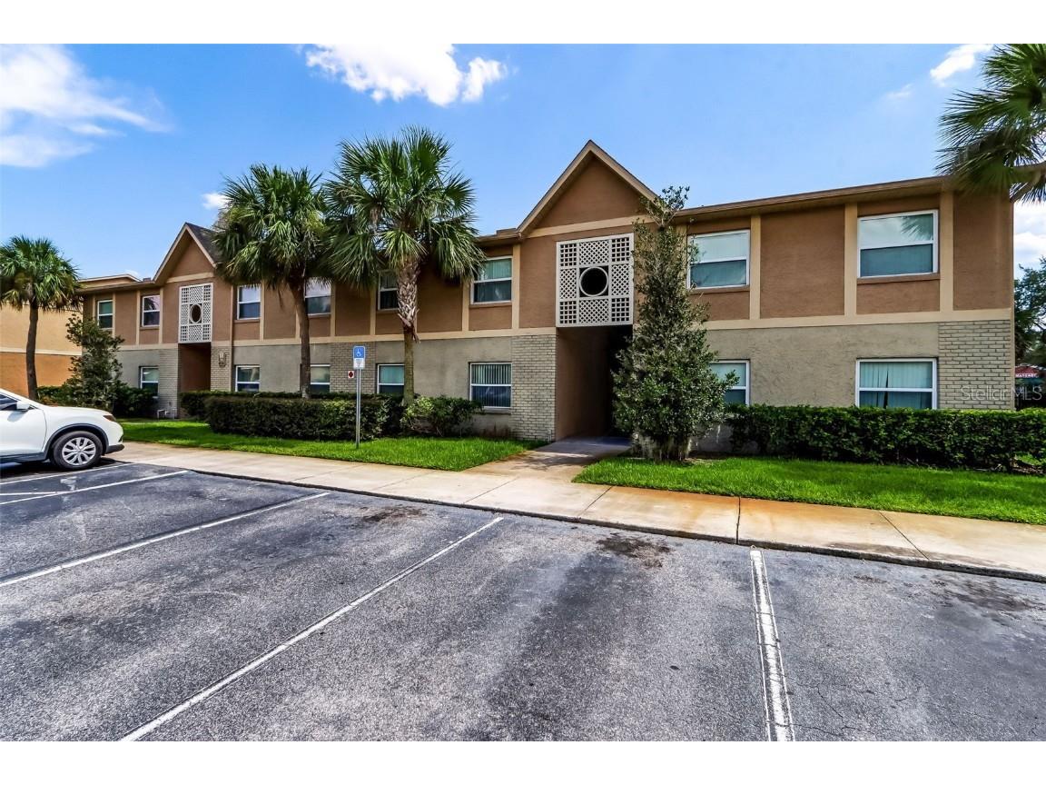 2416 Barley Club Court #2 Orlando FL 32837 S5088204 image1