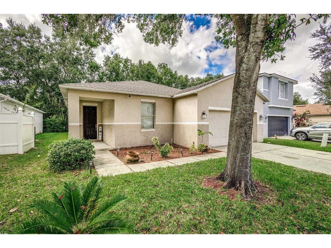 2416 Brownwood Drive Mulberry FL 33860 T3476894 image1