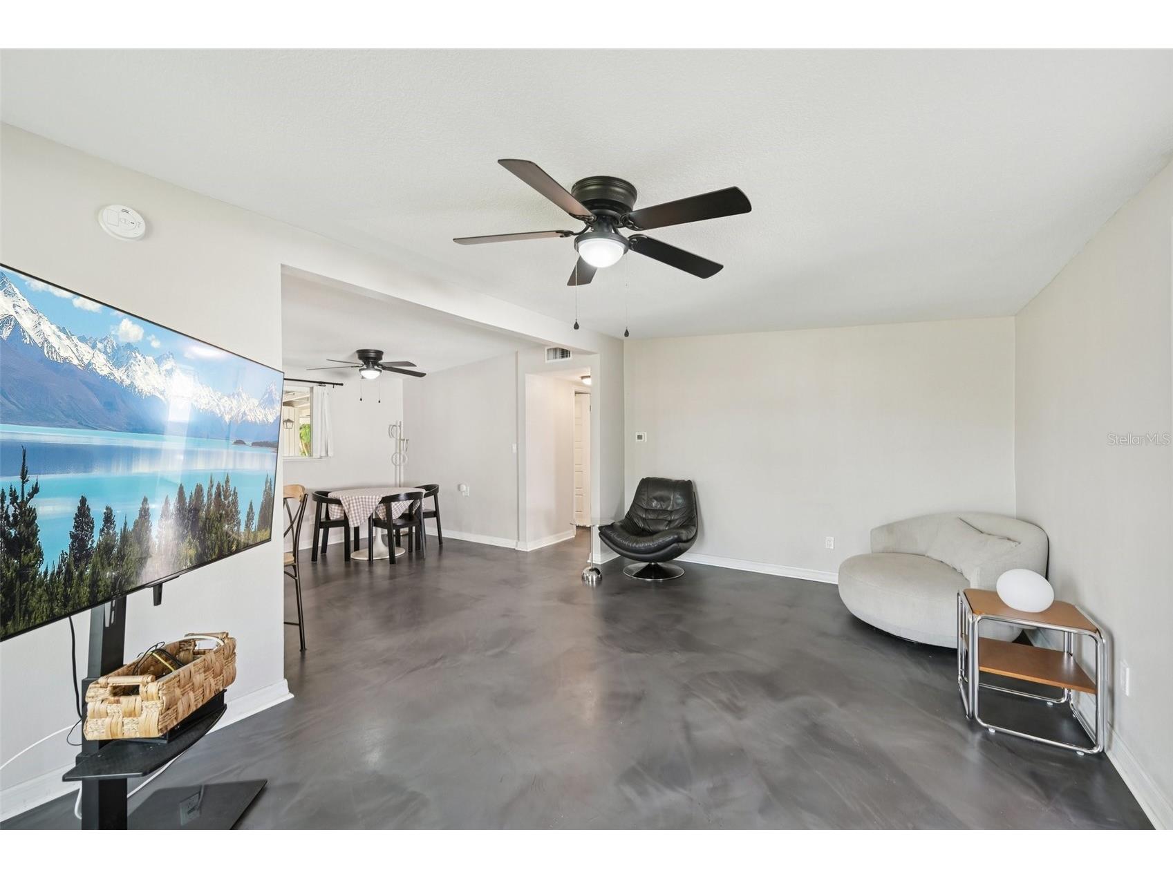 2416 Emory Avenue Bradenton FL 34207 A4685730 image3