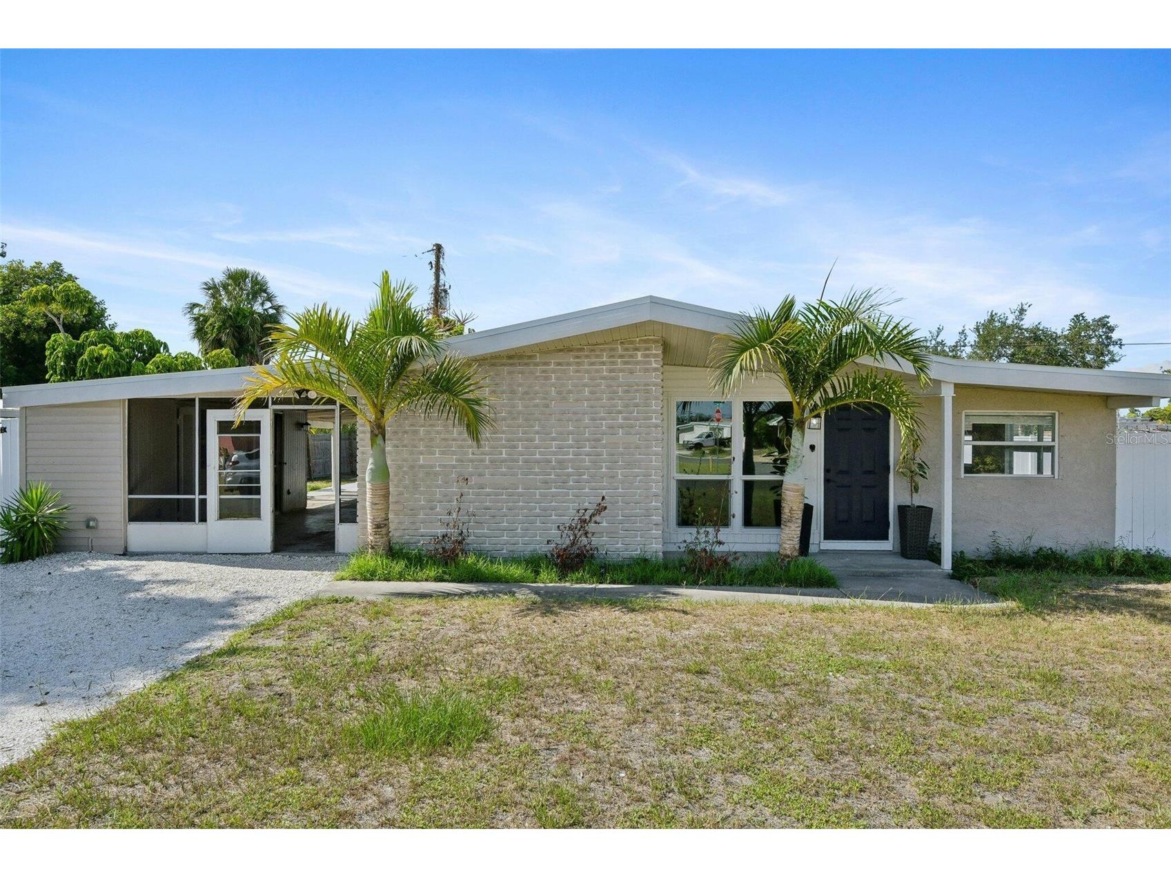 2416 Emory Avenue Bradenton FL 34207 O6420536 image1