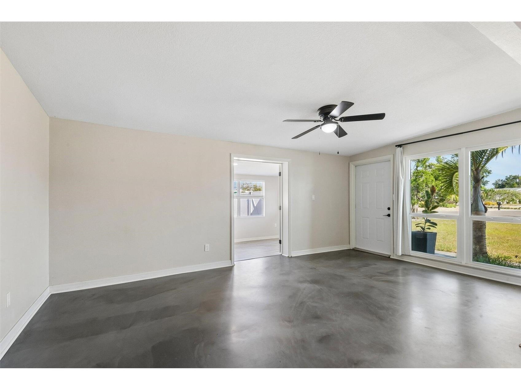 2416 Emory Avenue Bradenton FL 34207 O6420536 image18