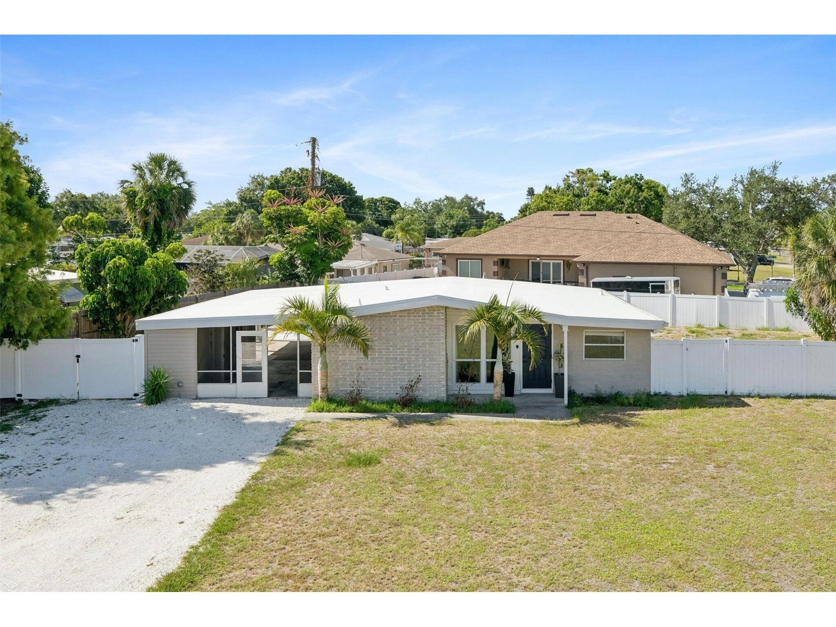 2416 Emory Avenue Bradenton FL 34207 O6420536 image24