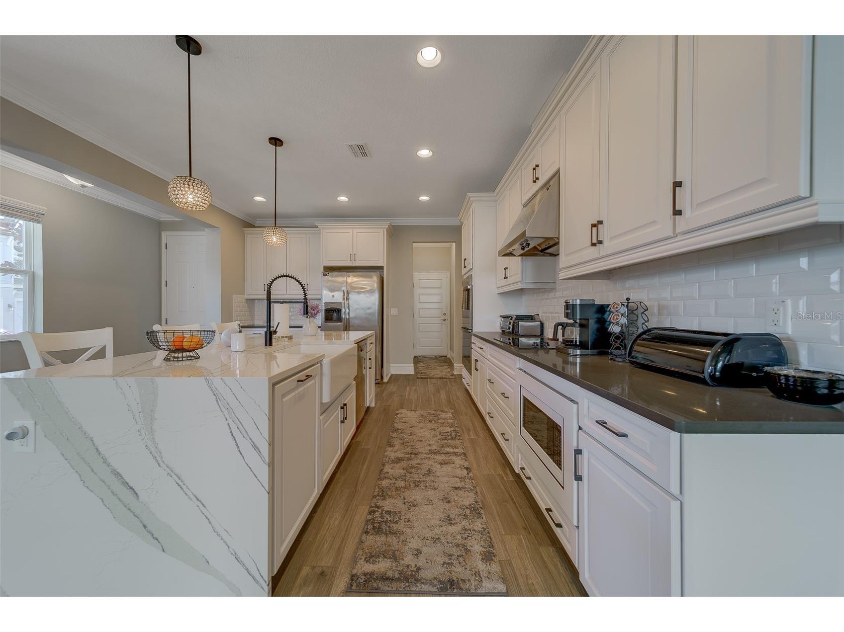 2416 Foggy Creek Circle Clearwater FL 33764 TB8475183 image11