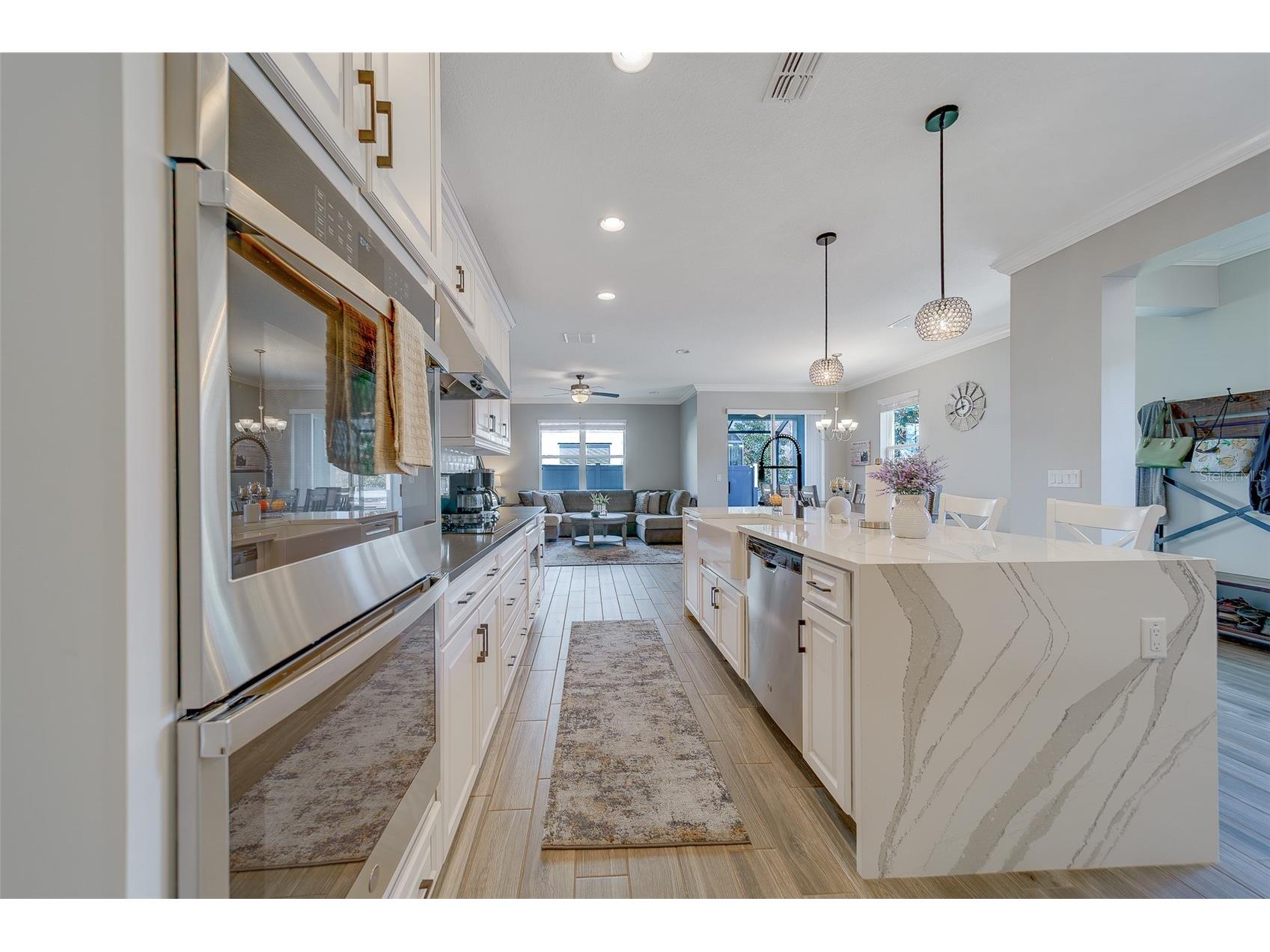 2416 Foggy Creek Circle Clearwater FL 33764 TB8475183 image16