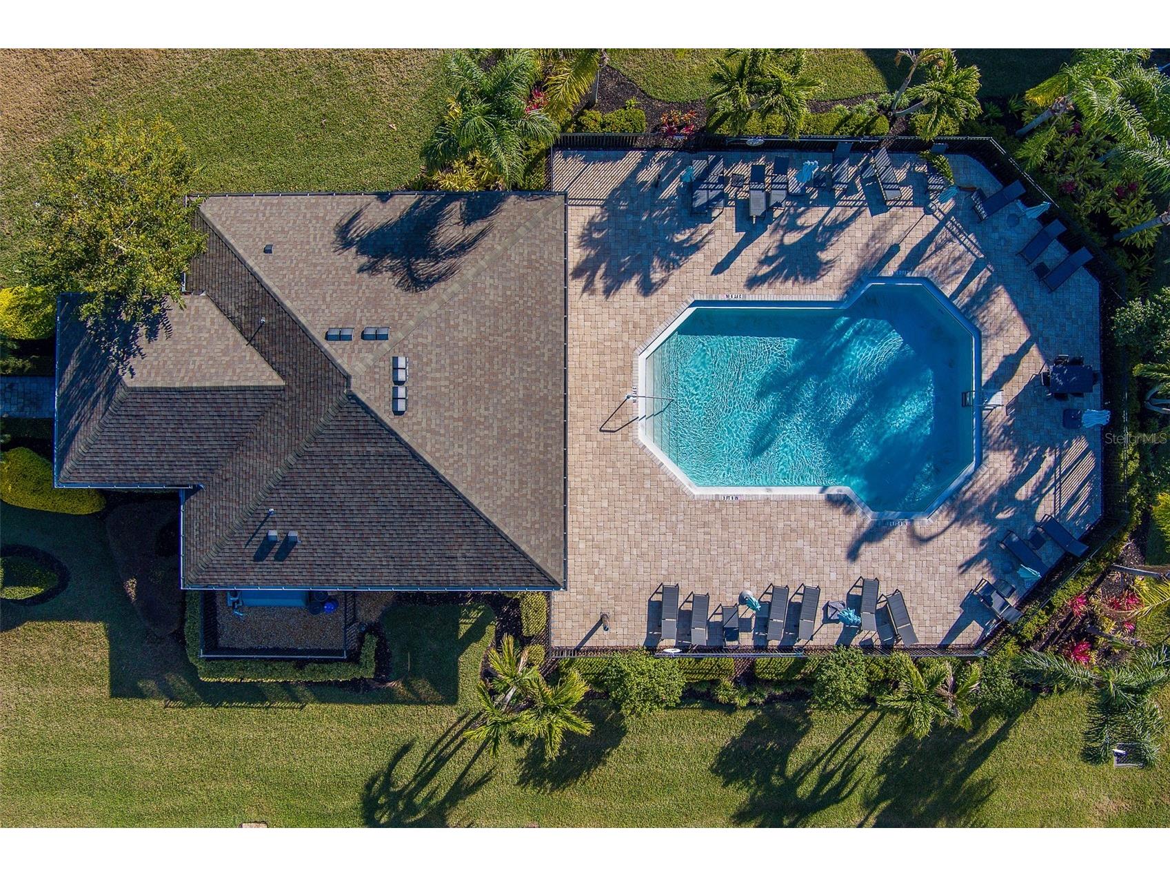 2416 Foggy Creek Circle Clearwater FL 33764 TB8475183 image4