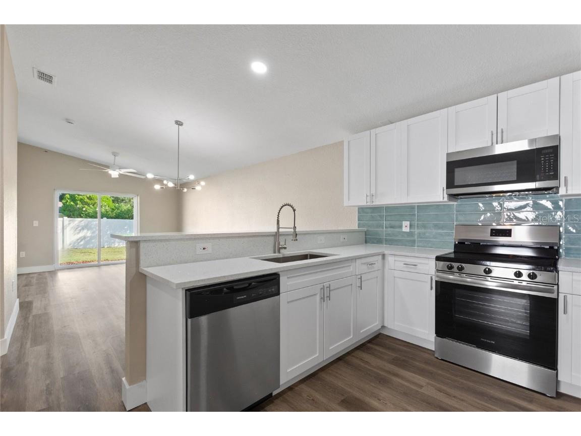 2416 N Crystal Lake Drive Lakeland FL 33801 TB8434203 image10