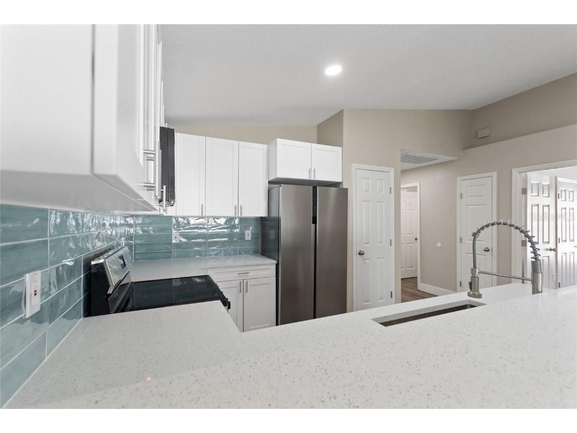 2416 N Crystal Lake Drive Lakeland FL 33801 TB8434203 image11