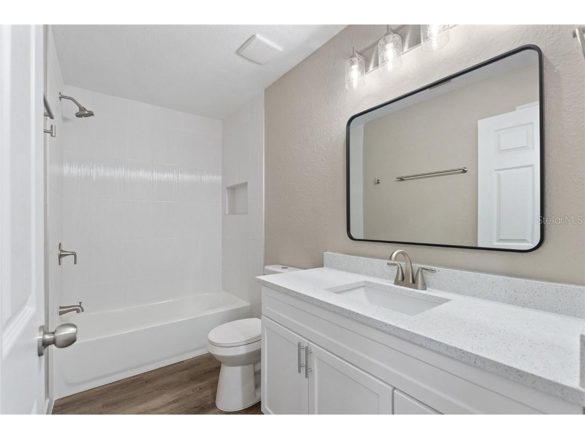 2416 N Crystal Lake Drive Lakeland FL 33801 TB8434203 image24