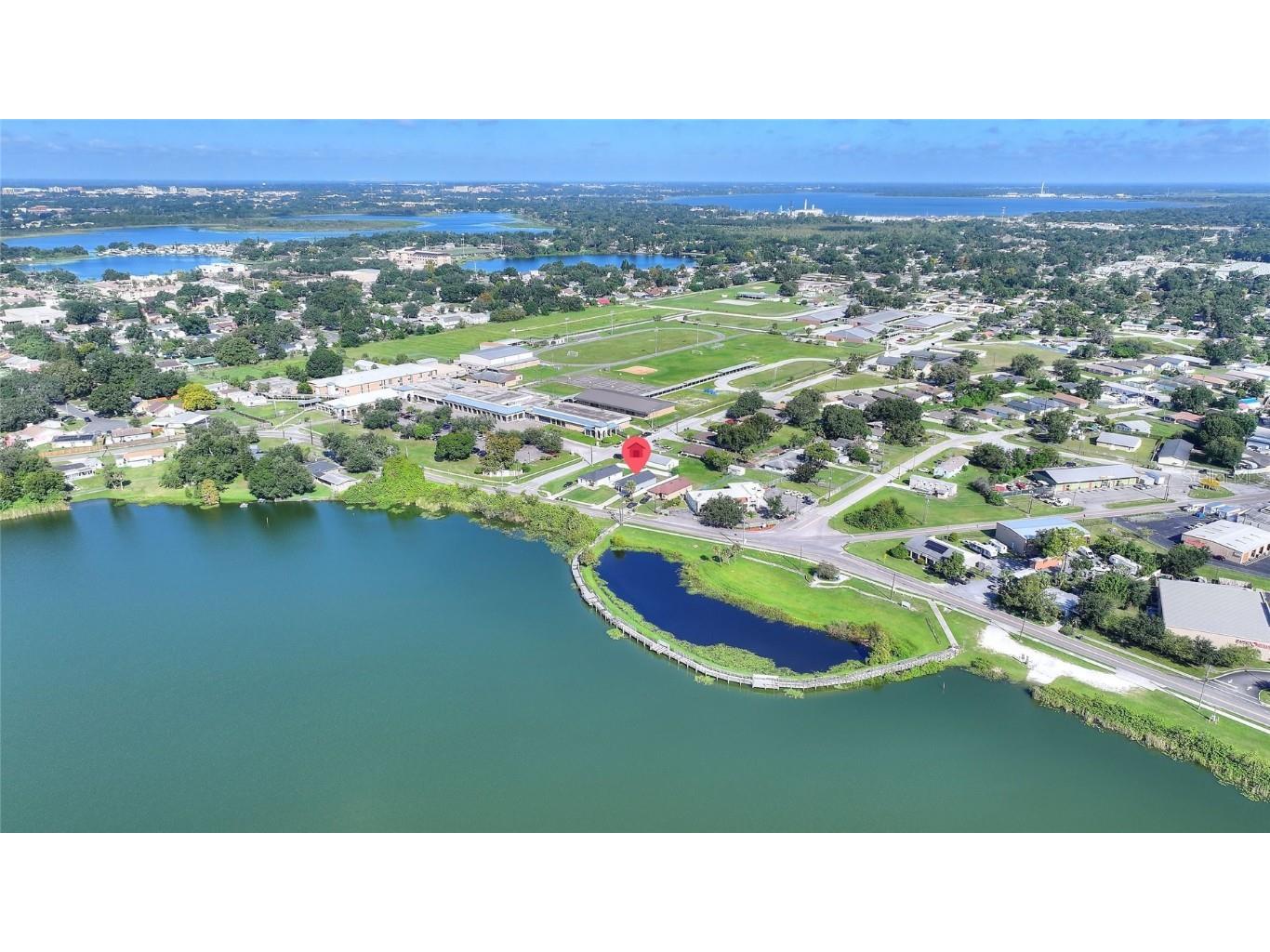 2416 N Crystal Lake Drive Lakeland FL 33801 TB8434203 image33