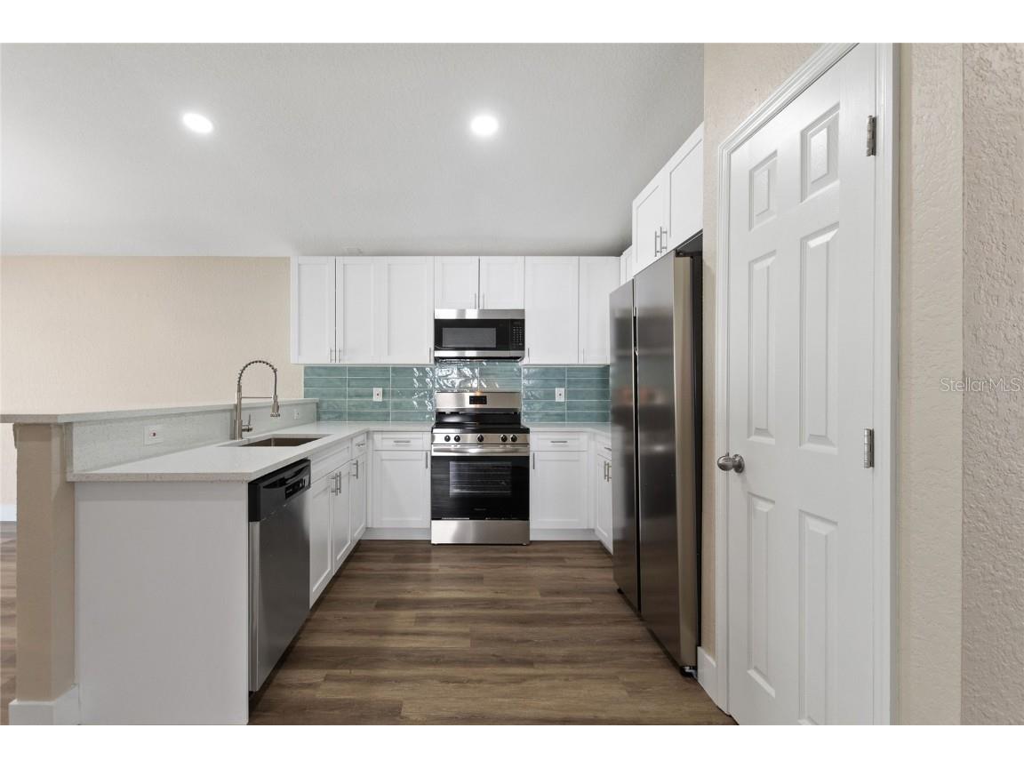 2416 N Crystal Lake Drive Lakeland FL 33801 TB8434203 image8