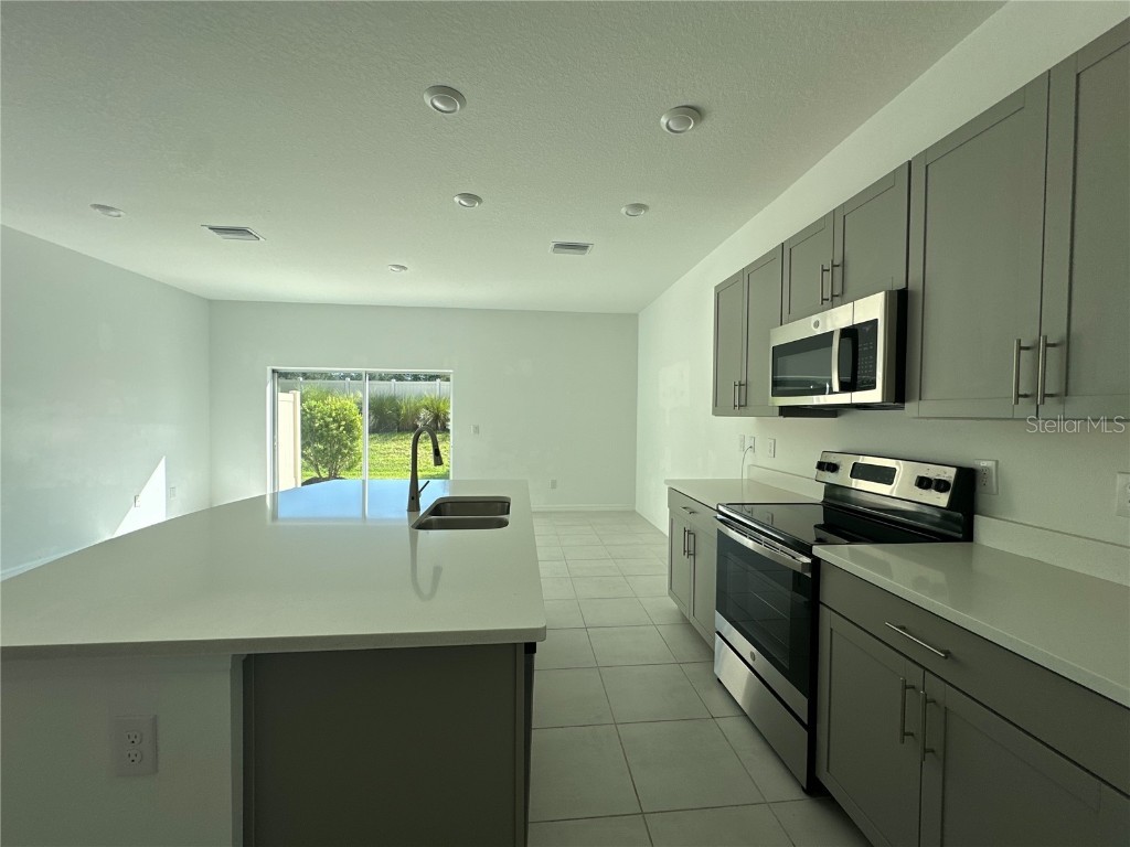 2416 Paravane Way Wesley Chapel FL 33543 TB8440365 image10