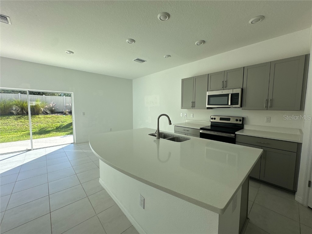 2416 Paravane Way Wesley Chapel FL 33543 TB8440365 image12