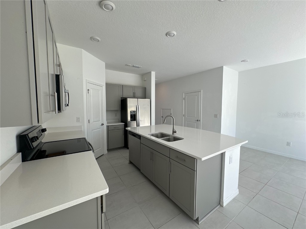 2416 Paravane Way Wesley Chapel FL 33543 TB8440365 image5