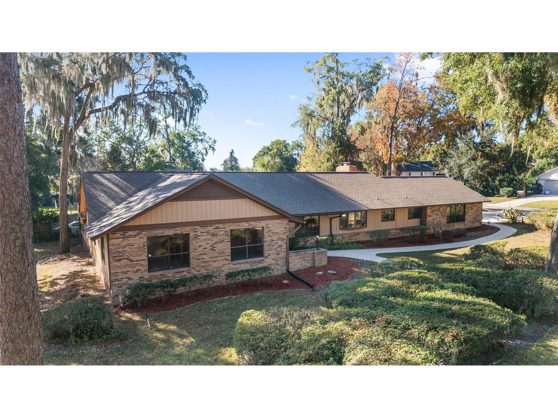 2416 SE 15th Street Ocala FL 34471 OM714775 image3