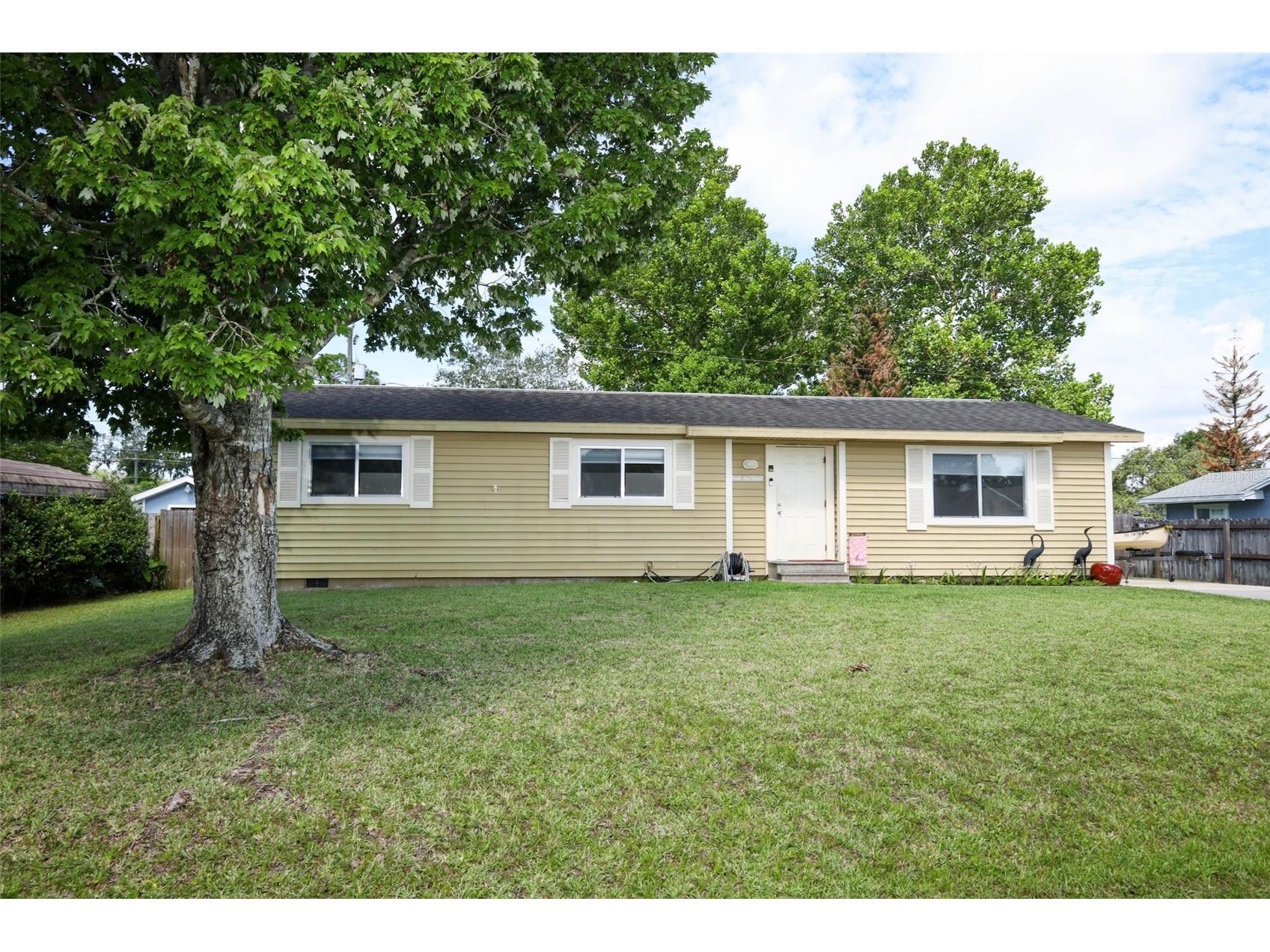 2416 Tamarind Drive Edgewater FL 32141 O6419380 image1