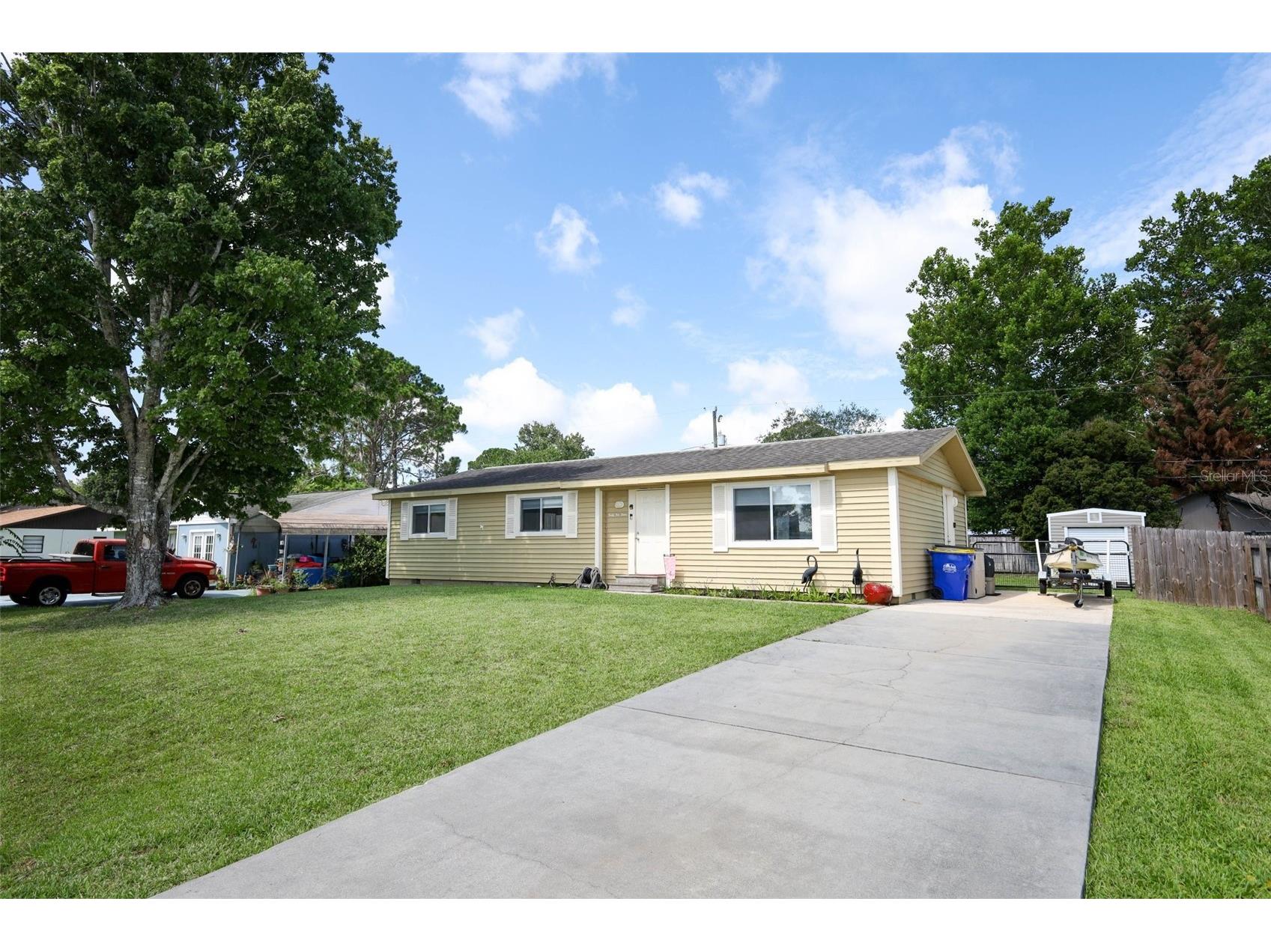 2416 Tamarind Drive Edgewater FL 32141 O6419380 image2