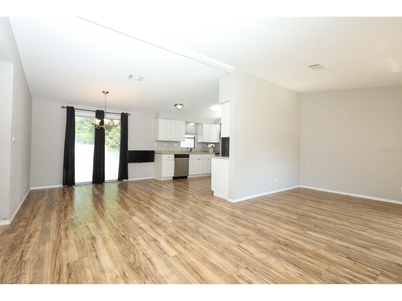 2416 Tamarind Drive Edgewater FL 32141 O6419380 image6