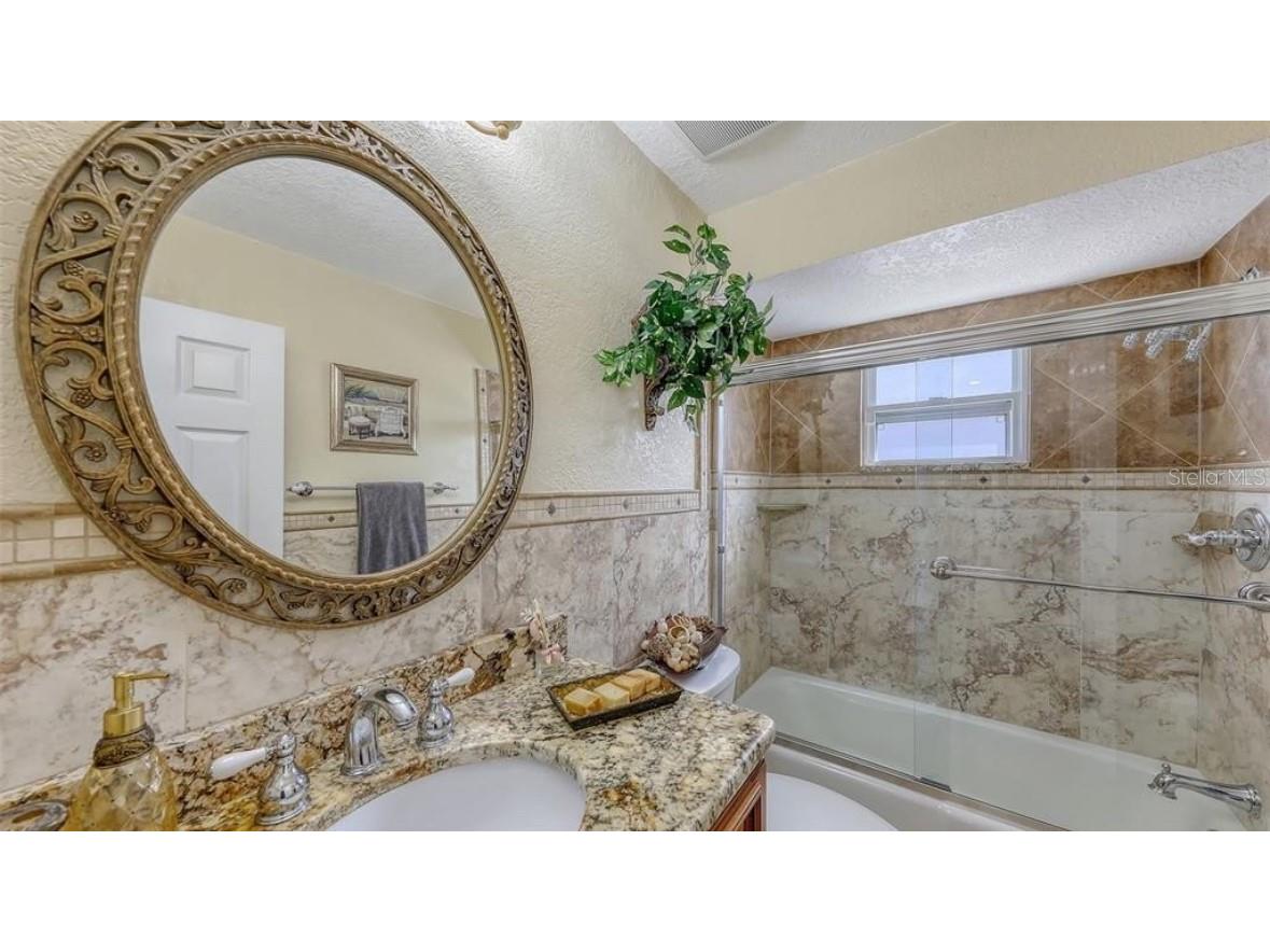 2416 Webber Street Sarasota FL 34239 A4664966 image19