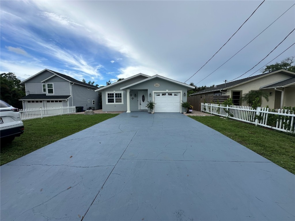 2416 Webber Street Sarasota FL 34239 A4664966 image2