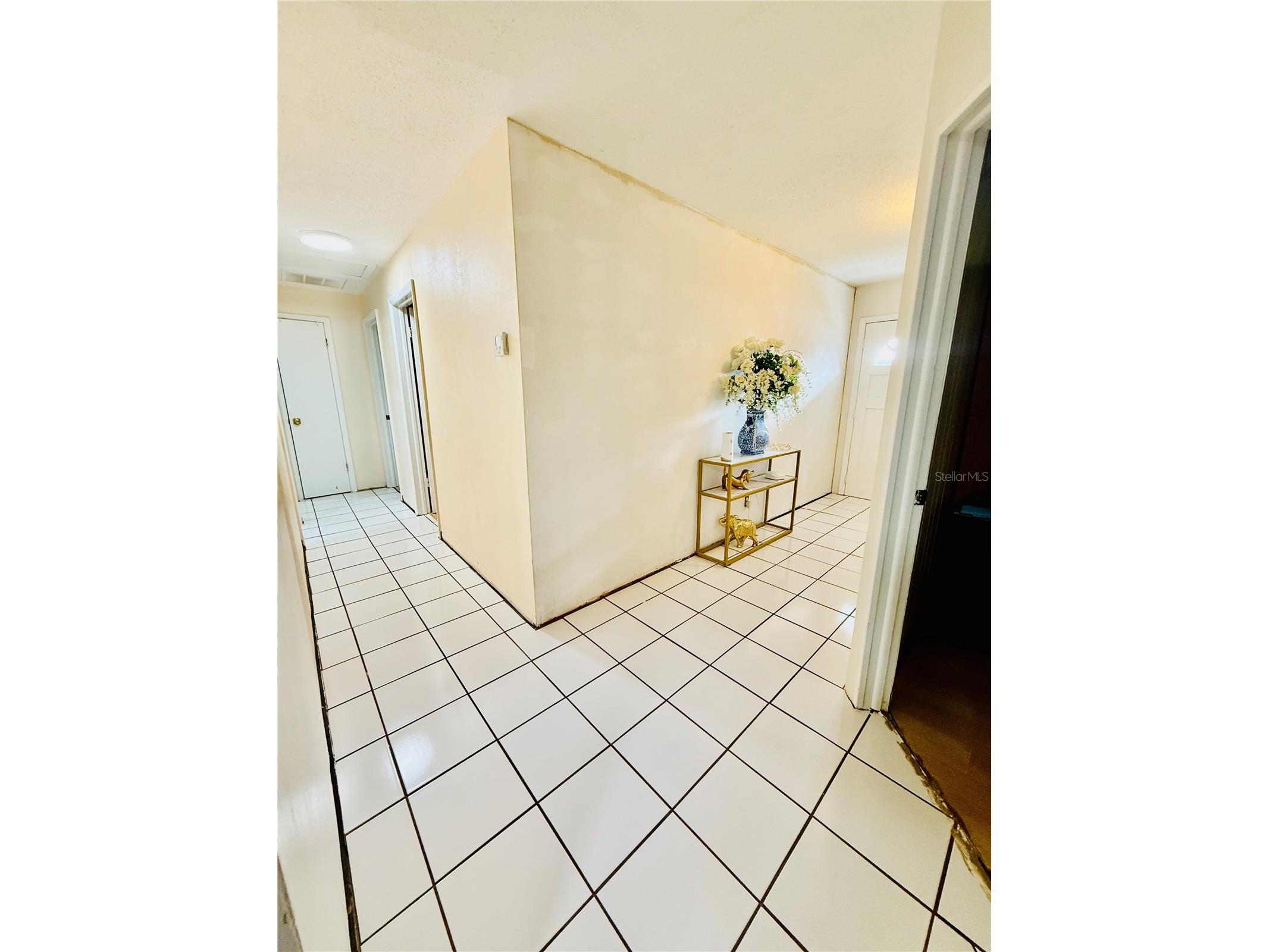2416 Wishing Well Circle Tampa FL 33619 TB8496234 image12