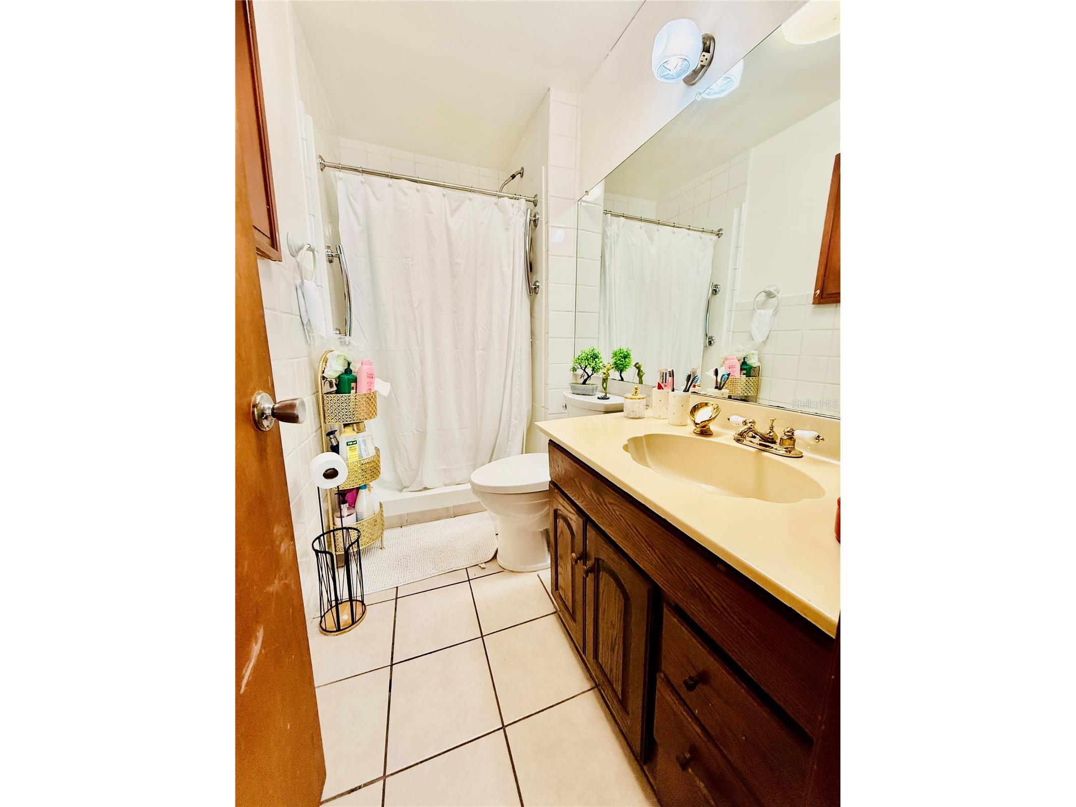 2416 Wishing Well Circle Tampa FL 33619 TB8496234 image16