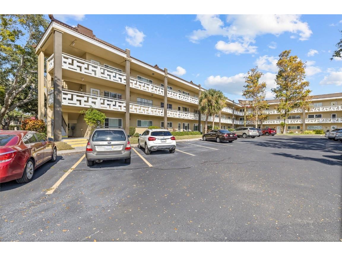 2416 World Parkway Boulevard #26 Clearwater FL 33763 TB8450929 image31