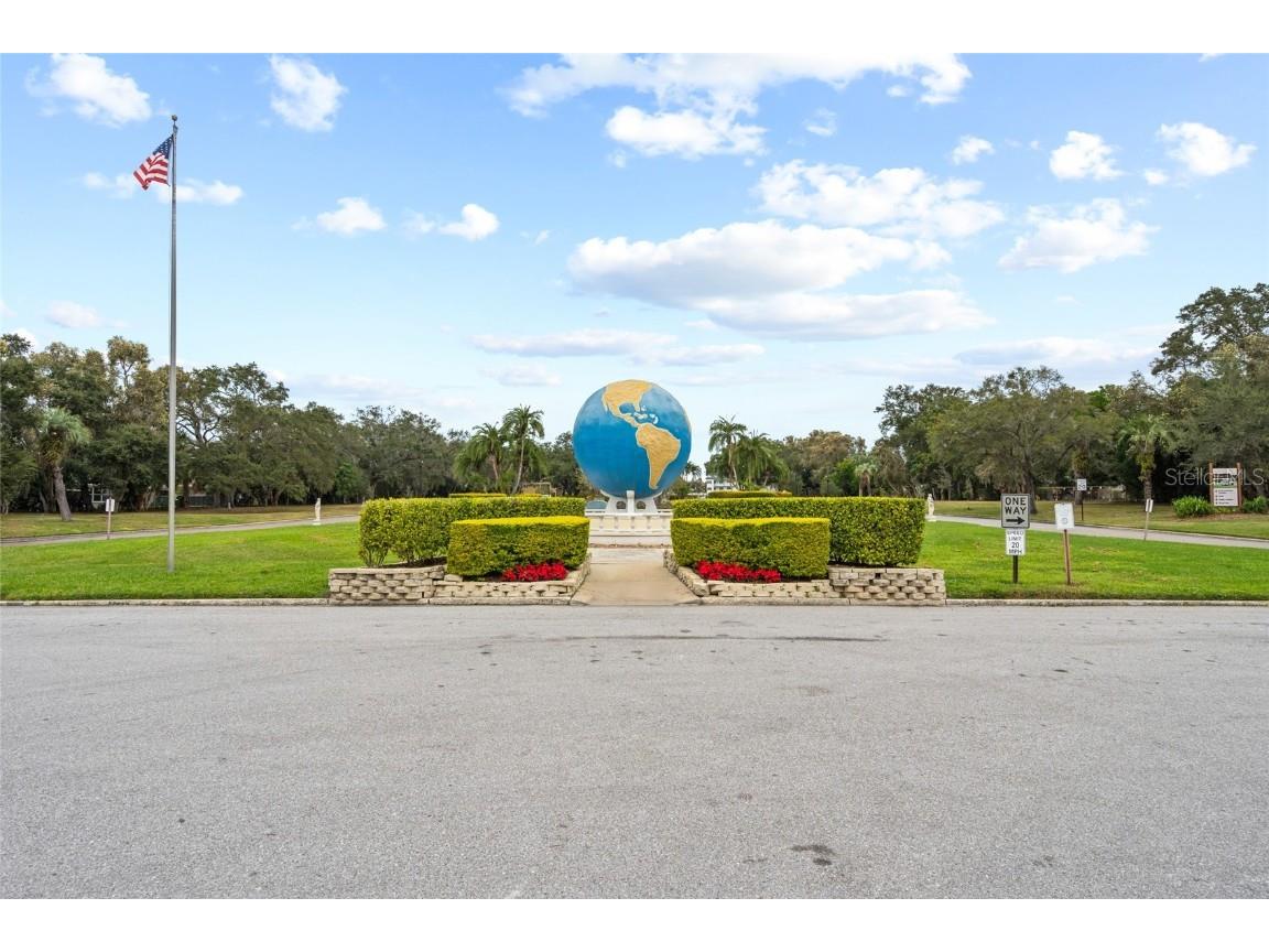 2416 World Parkway Boulevard #26 Clearwater FL 33763 TB8450929 image41