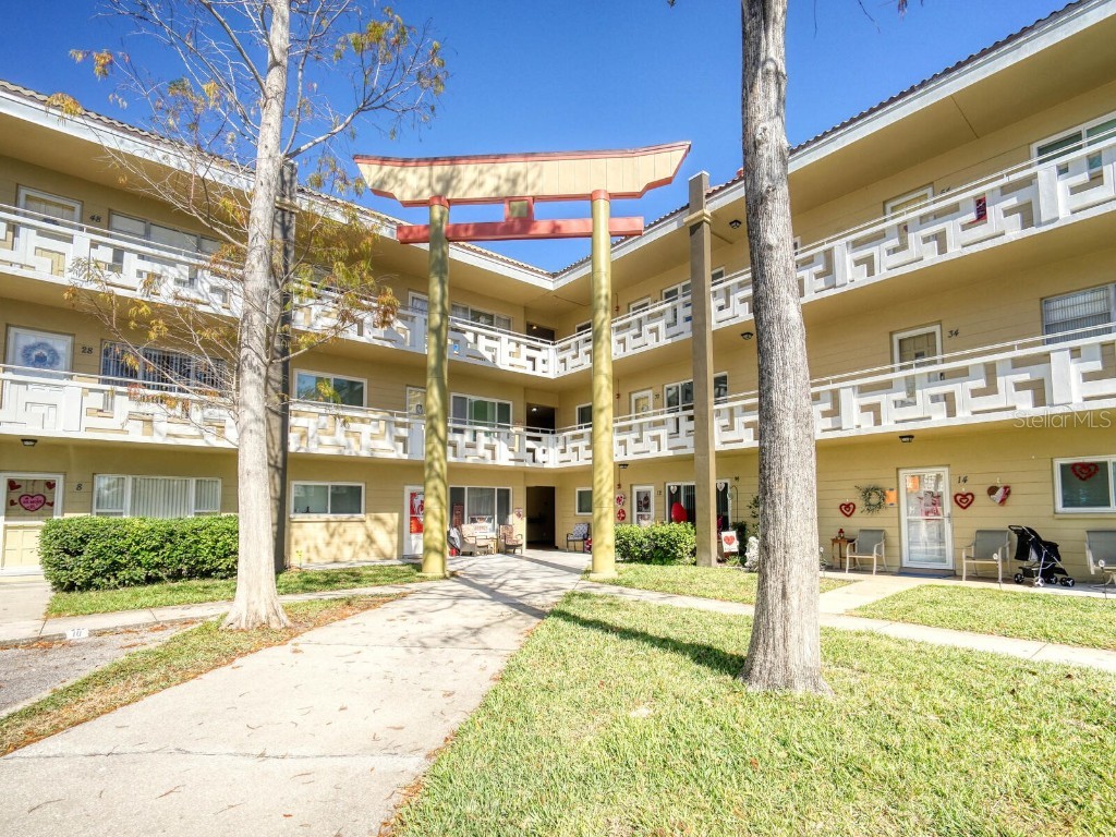 2416 World Parkway Boulevard #52 Clearwater FL 33763 U8189905 image1
