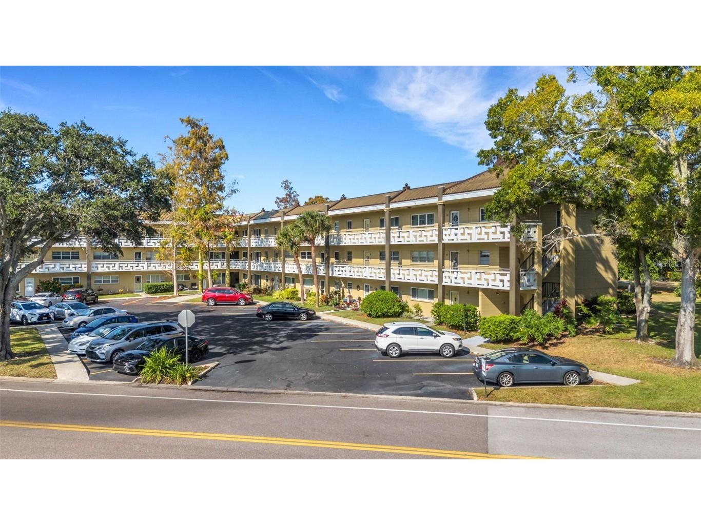 2416 World Parkway Boulevard #8 Clearwater FL 33763 TB8455175 image36