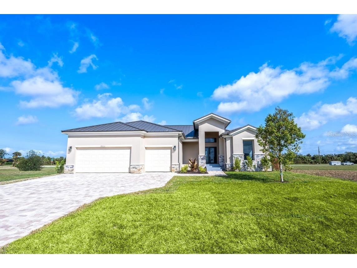 24166 Colima Court Punta Gorda FL 33955 C7507083 image1