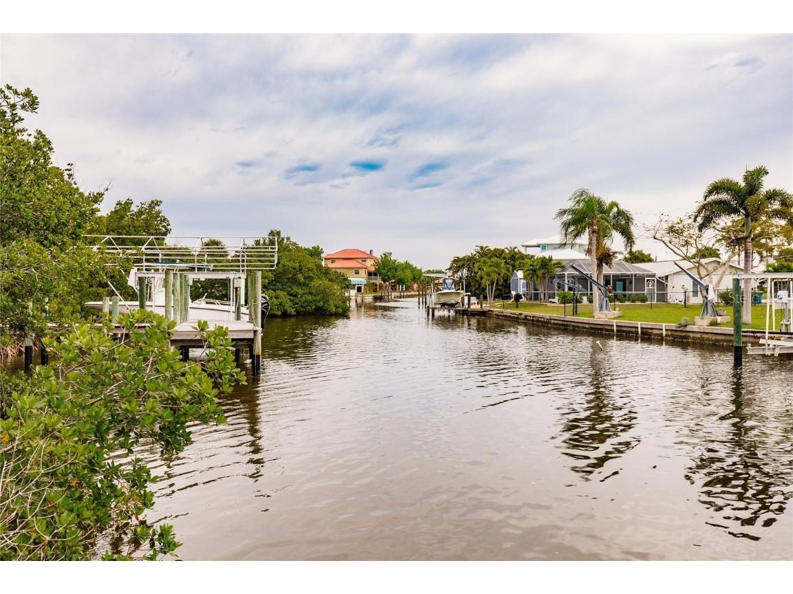 24169 Jolly Roger Boulevard Punta Gorda FL 33955 C7489752 image11