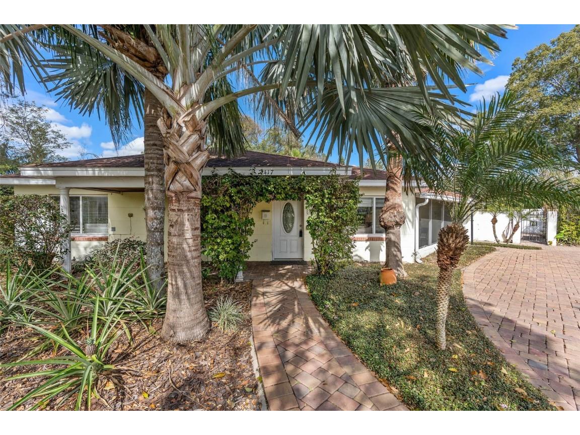 2417 E Gore Street Orlando FL 32806 O6090877 image1