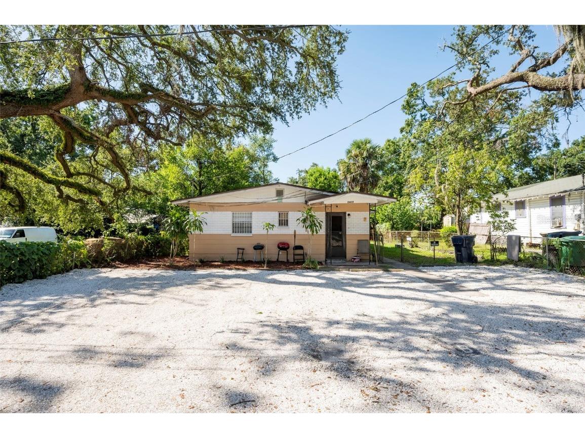 2417 E Ida Street Tampa FL 33610 TB8423644 image1