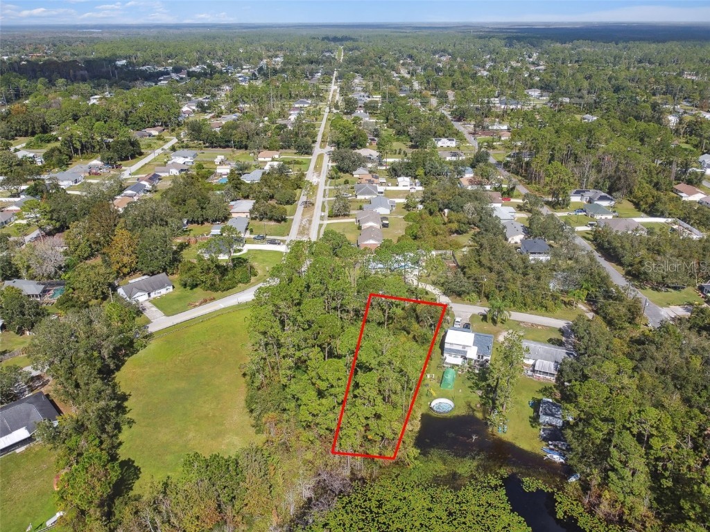 2417 E Lake Drive Deland FL 32724 W7874735 image5