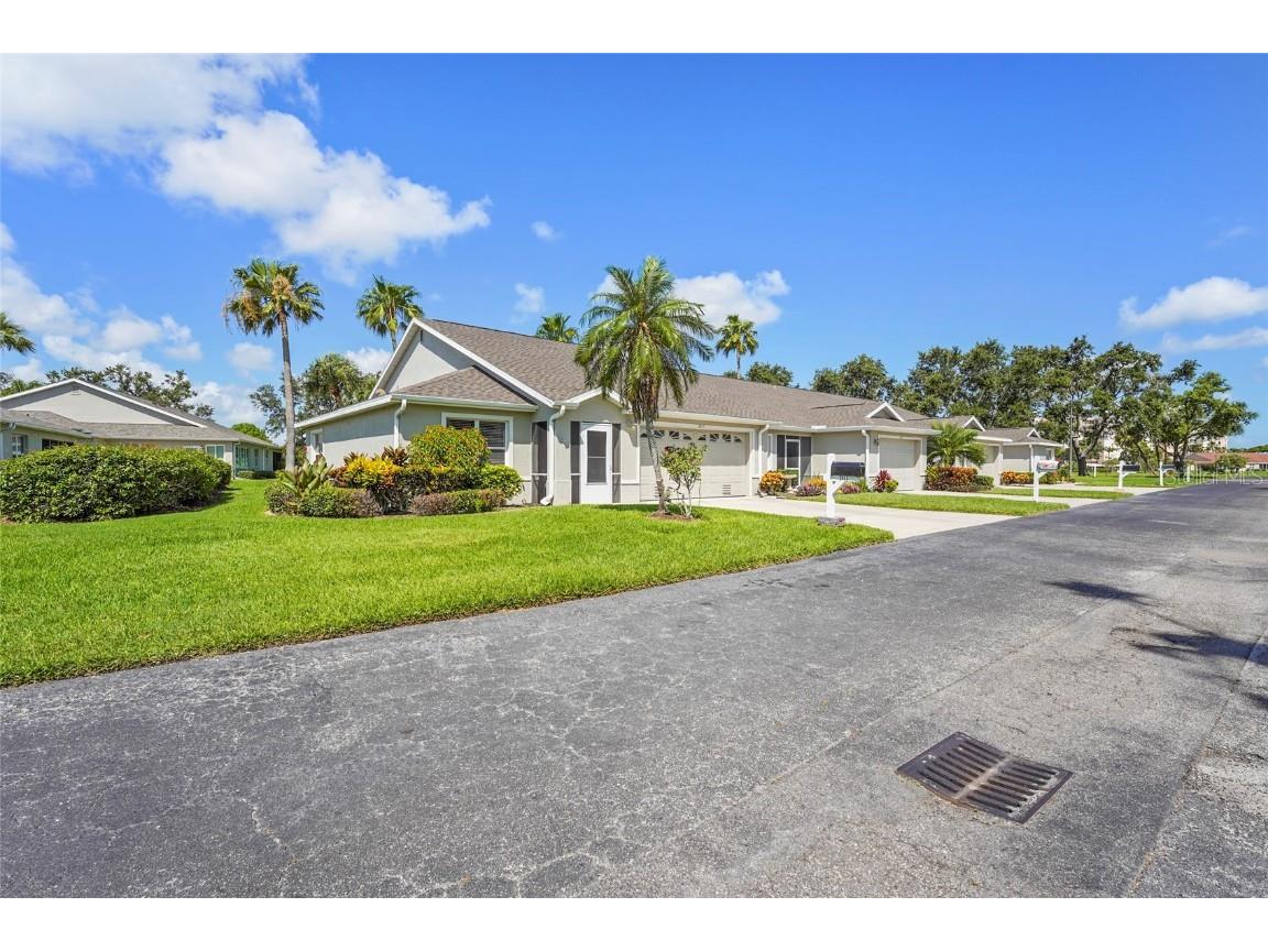 2417 Fairway Oaks Drive #22 Palmetto FL 34221 A4657498 image2